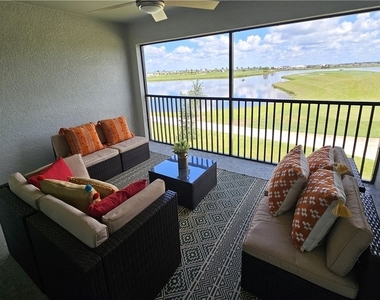 5427 Double Eagle Circle - Photo Thumbnail 3