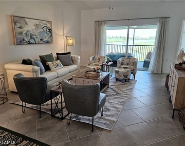 5427 Double Eagle Circle - Photo Thumbnail 4