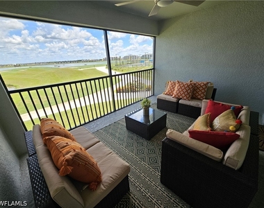 5427 Double Eagle Circle - Photo Thumbnail 2