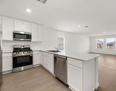 17331 Glacier Forest Lane - Photo Thumbnail 5