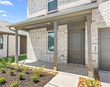 17331 Glacier Forest Lane - Photo Thumbnail 2