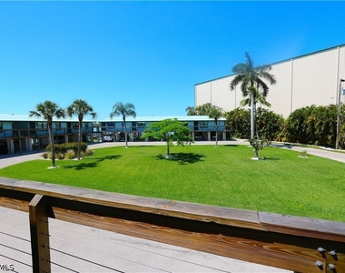 611 Palm Avenue - Photo Thumbnail 20
