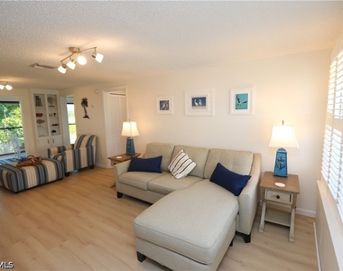611 Palm Avenue - Photo Thumbnail 1