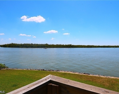 611 Palm Avenue - Photo Thumbnail 21