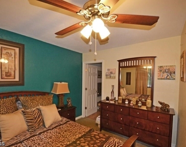 27750 Hacienda East Boulevard - Photo Thumbnail 11