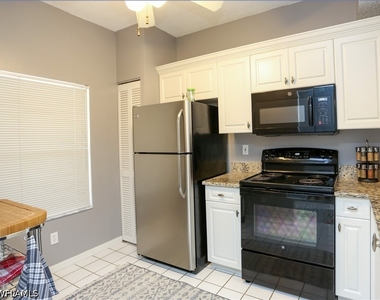1044 Woodshire Lane - Photo Thumbnail 9
