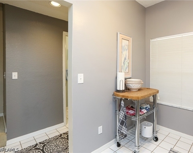 1044 Woodshire Lane - Photo Thumbnail 13