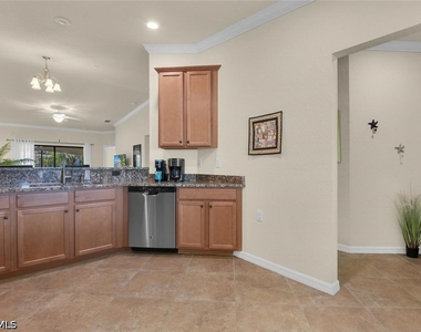 9528 Avellino Way - Photo Thumbnail 6