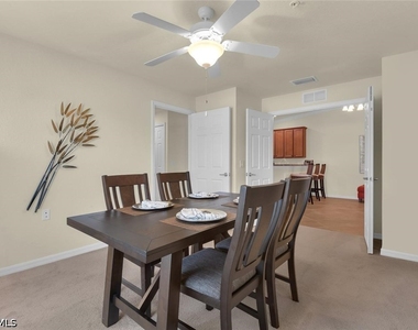 9528 Avellino Way - Photo Thumbnail 11