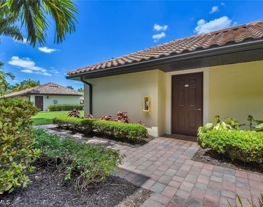 9528 Avellino Way - Photo Thumbnail 27
