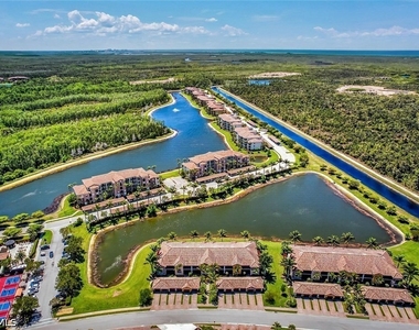 9528 Avellino Way - Photo Thumbnail 32