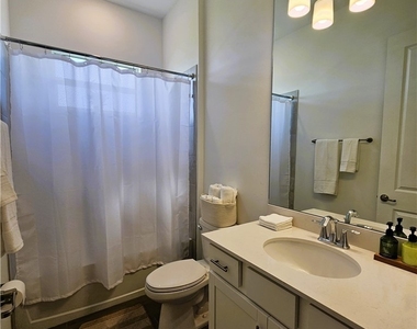 5897 Sunningdale Street - Photo Thumbnail 14