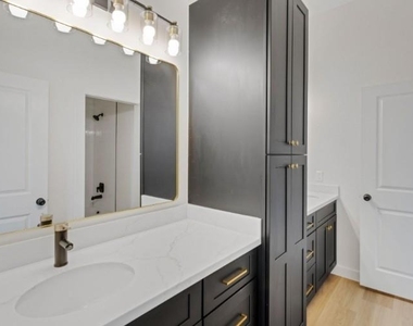 7956 Bonaire Street - Photo Thumbnail 8