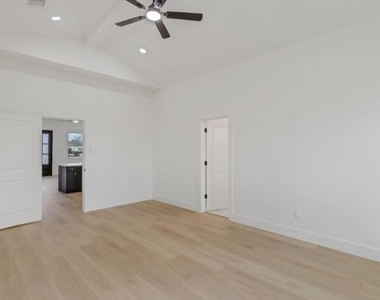 7956 Bonaire Street - Photo Thumbnail 18