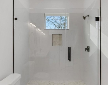 7956 Bonaire Street - Photo Thumbnail 15