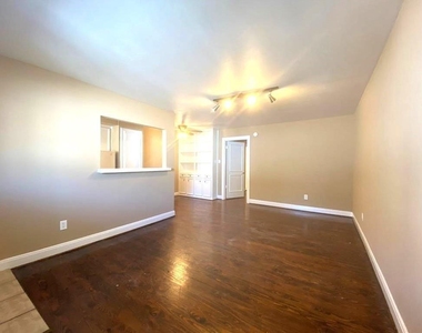 427 W 17th Street - Photo Thumbnail 2