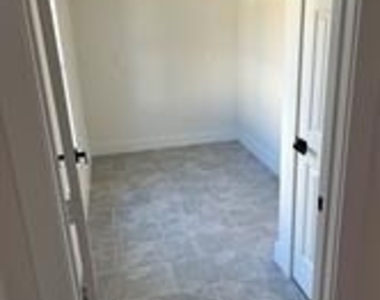 505 Kosler Lane Cir - Photo Thumbnail 12