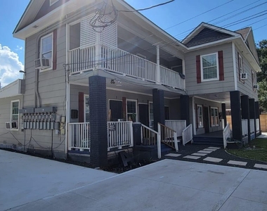 7124 Avenue F - Photo Thumbnail 4