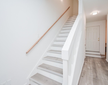 666 N Eldridge Parkway - Photo Thumbnail 14