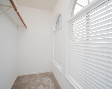 666 N Eldridge Parkway - Photo Thumbnail 24