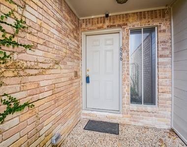 666 N Eldridge Parkway - Photo Thumbnail 26