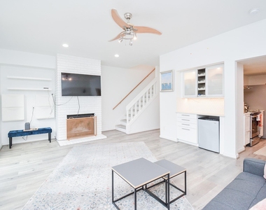 666 N Eldridge Parkway - Photo Thumbnail 5