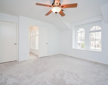 666 N Eldridge Parkway - Photo Thumbnail 21