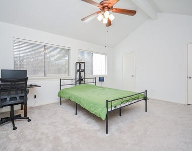 666 N Eldridge Parkway - Photo Thumbnail 16