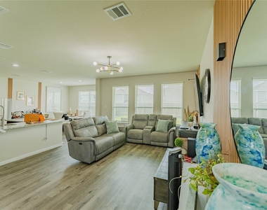 2835 August Mist Lane - Photo Thumbnail 4