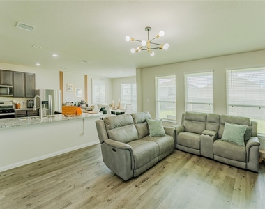 2835 August Mist Lane - Photo Thumbnail 5