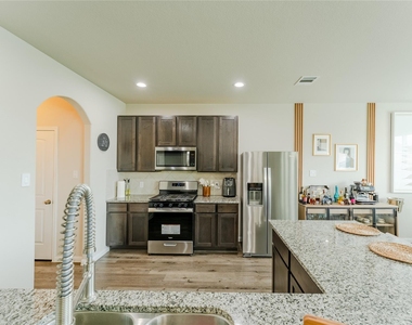 2835 August Mist Lane - Photo Thumbnail 8