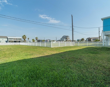 21822 San Luis Pass Road - Photo Thumbnail 24
