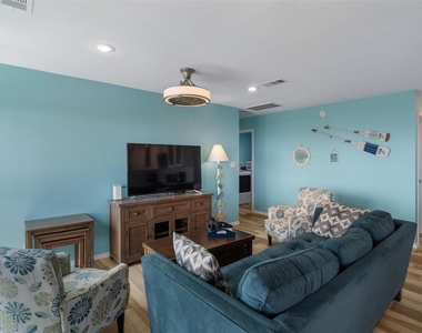 21822 San Luis Pass Road - Photo Thumbnail 6