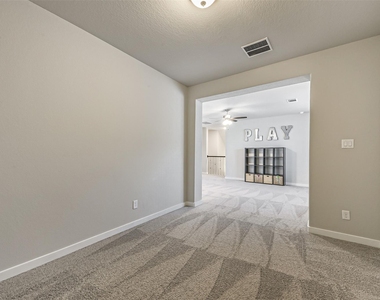 18407 Kilbowie Place - Photo Thumbnail 33