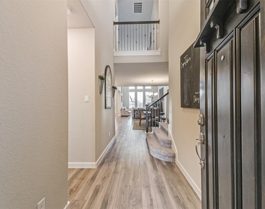 18407 Kilbowie Place - Photo Thumbnail 3
