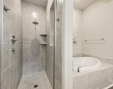 18407 Kilbowie Place - Photo Thumbnail 26