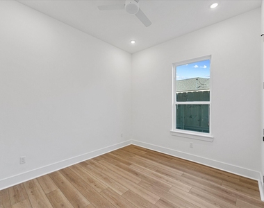 8324 Williamsdell Street - Photo Thumbnail 18