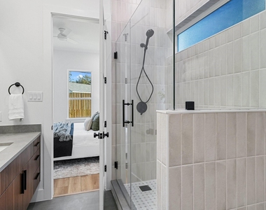 8324 Williamsdell Street - Photo Thumbnail 14