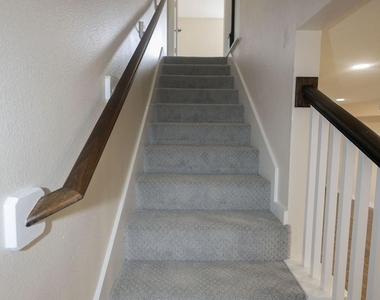708 Staitti Street - Photo Thumbnail 10