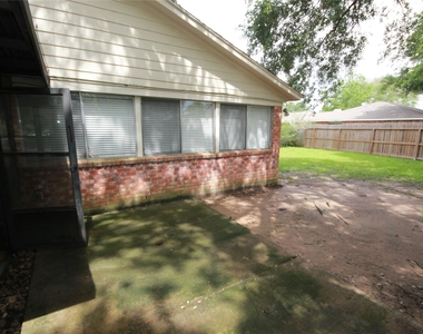 5302 Town Park Boulevard - Photo Thumbnail 19