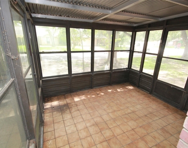 5302 Town Park Boulevard - Photo Thumbnail 18