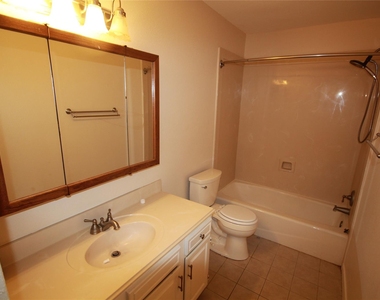 5302 Town Park Boulevard - Photo Thumbnail 33
