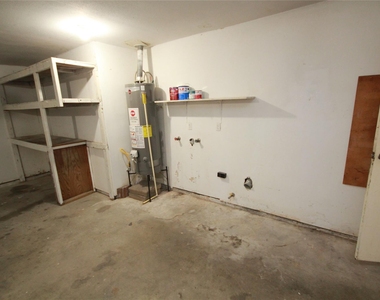 5302 Town Park Boulevard - Photo Thumbnail 17