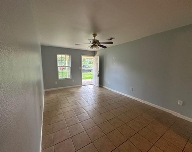 4905 Kashmere Street - Photo Thumbnail 8
