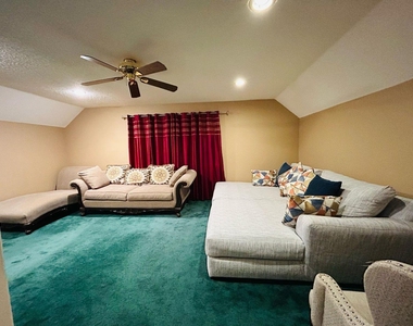 3110 Settlers Way Boulevard - Photo Thumbnail 33