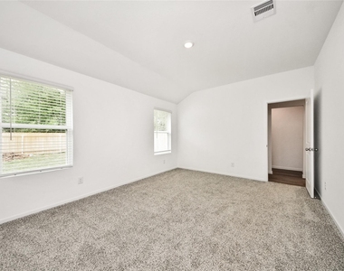 27458 Serene Pine Drive - Photo Thumbnail 7