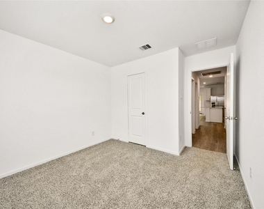 27458 Serene Pine Drive - Photo Thumbnail 27