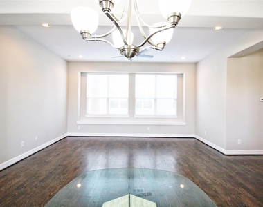 709 Link Road - Photo Thumbnail 5
