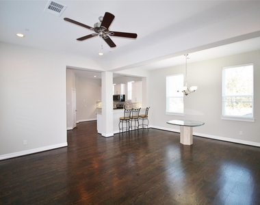 709 Link Road - Photo Thumbnail 3