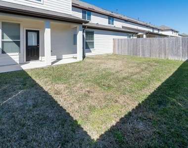 12246 Dona Lane - Photo Thumbnail 2